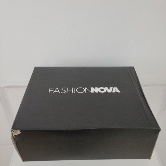 Fashion Nova  Funky Purple Platformed Mules Size 9 - Picture 3 of 8